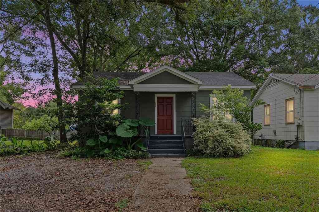 Homes For Rent - 209 Mohawk Street<br/> Mobile, AL 36606