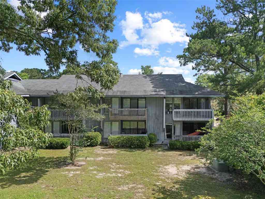 Condo For Sale - 230 Golf Terrace<br/> Daphne, AL 36526