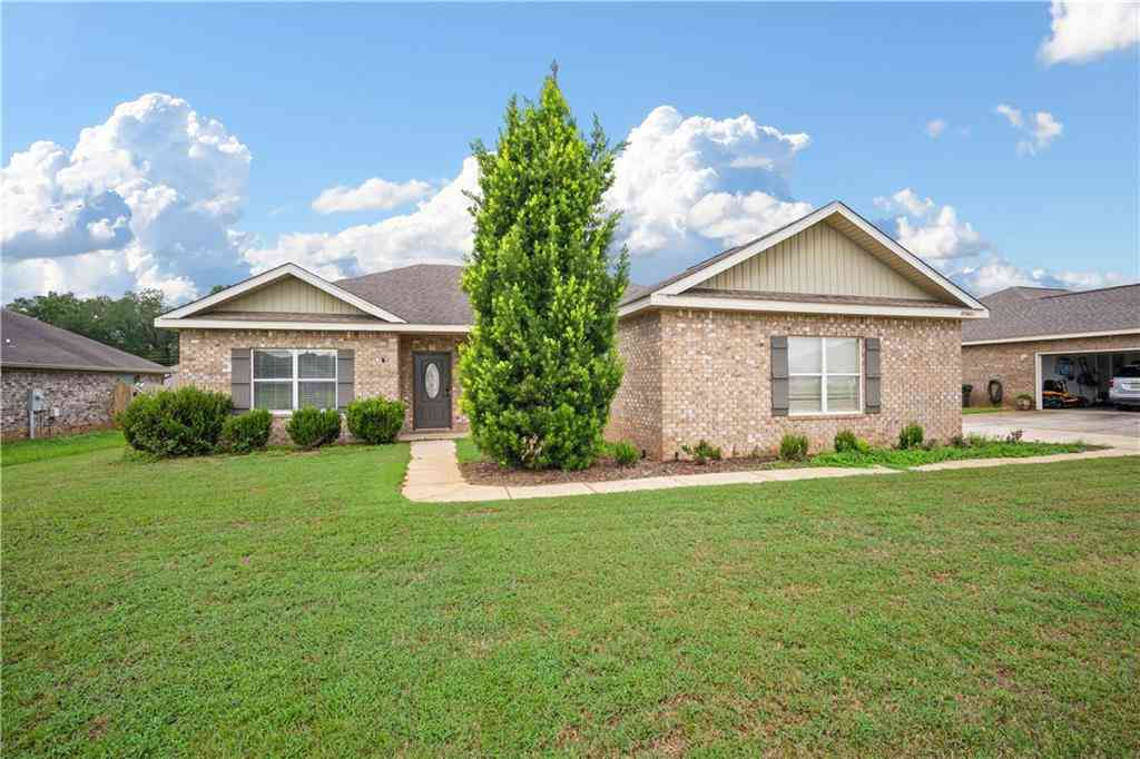 Homes For Sale - 27401A Meade Trail<br/> Loxley, AL 36551