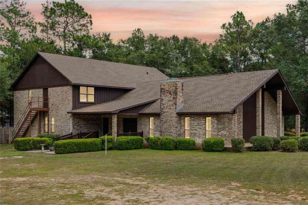 Homes For Sale - 7012 Kali Oka Road<br/> Saraland, AL 36571