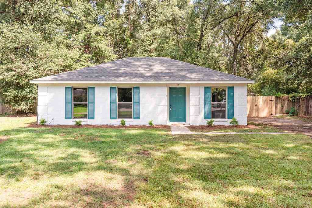 Homes For Sale - 7777 Rainbow Court<br/> Mobile County, Mobile, AL 36544