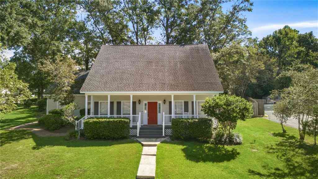Homes For Sale - 1313 E Carson Road<br/> Mobile County, Mobile, AL 36695