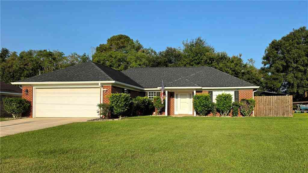 Homes For Sale - 7560 Bracklyn Court<br/> Theodore, AL 36582