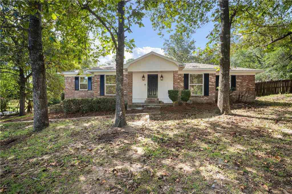 Homes For Sale - 2560 Wedgewood Drive<br/> Semmes, AL 36575