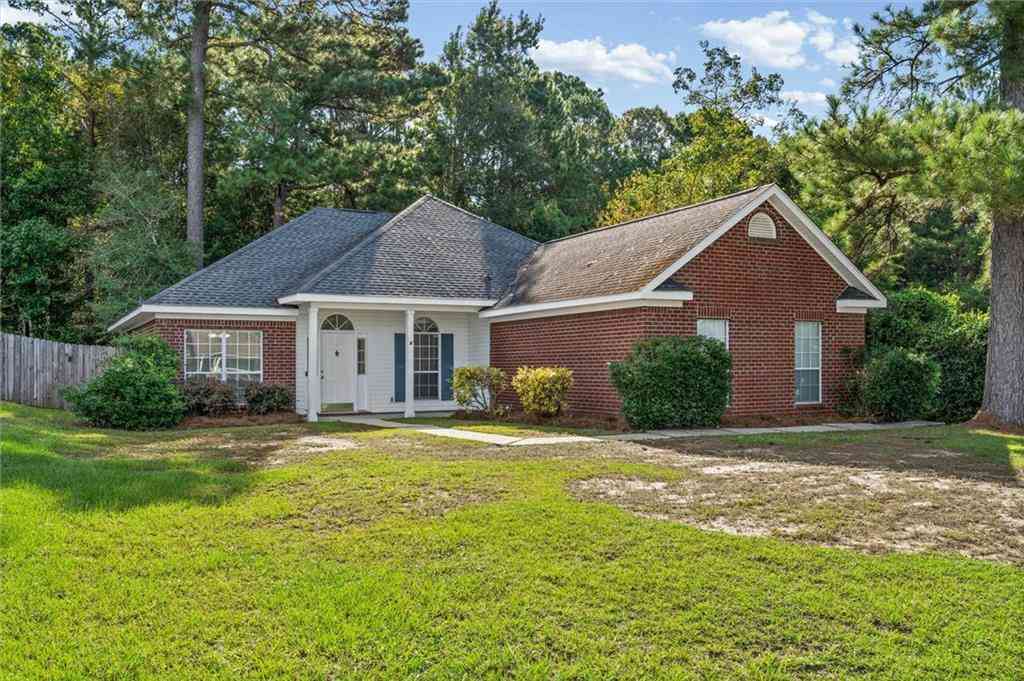 Homes For Sale - 28582 Canterbury Road<br/> Daphne, AL 36526