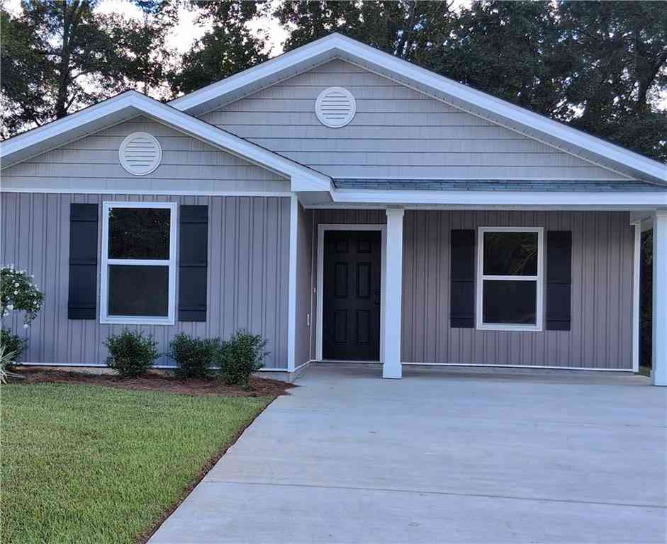 Homes For Sale - 8613 The Pines Of Dawes Drive<br/> Mobile, AL 36695