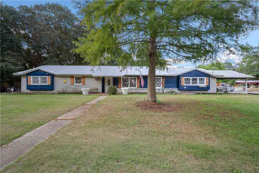 Homes For Sale - 5009 Chaucer Drive<br/> Mobile County, Mobile, AL 36693