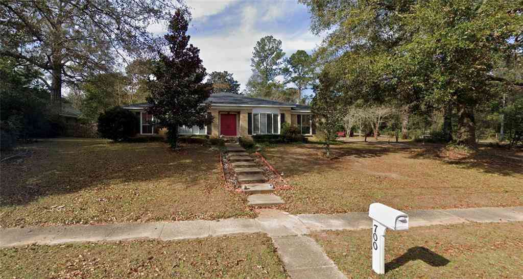 Homes For Sale - 700 Spring Station Road<br/> Mobile County, Mobile, AL 36609