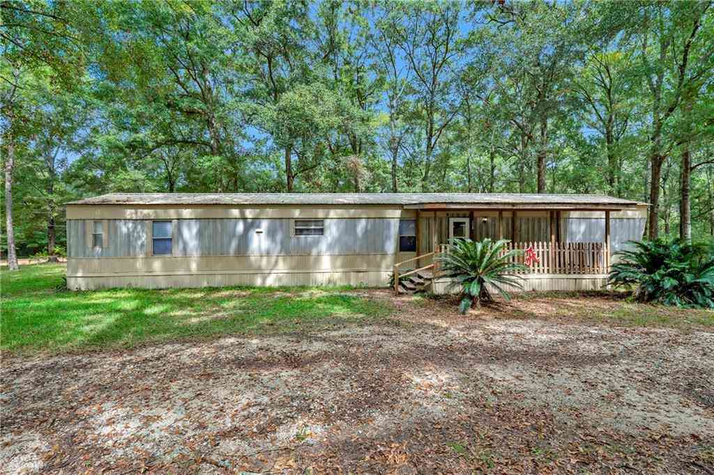 Homes For Sale - 7740 Murray Oaks Drive<br/> Mobile County, Irvington, AL 36544