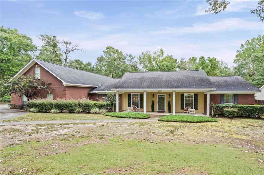 Homes For Sale - 4008 Kingston Court<br/> Mobile County, Saraland, AL 36571