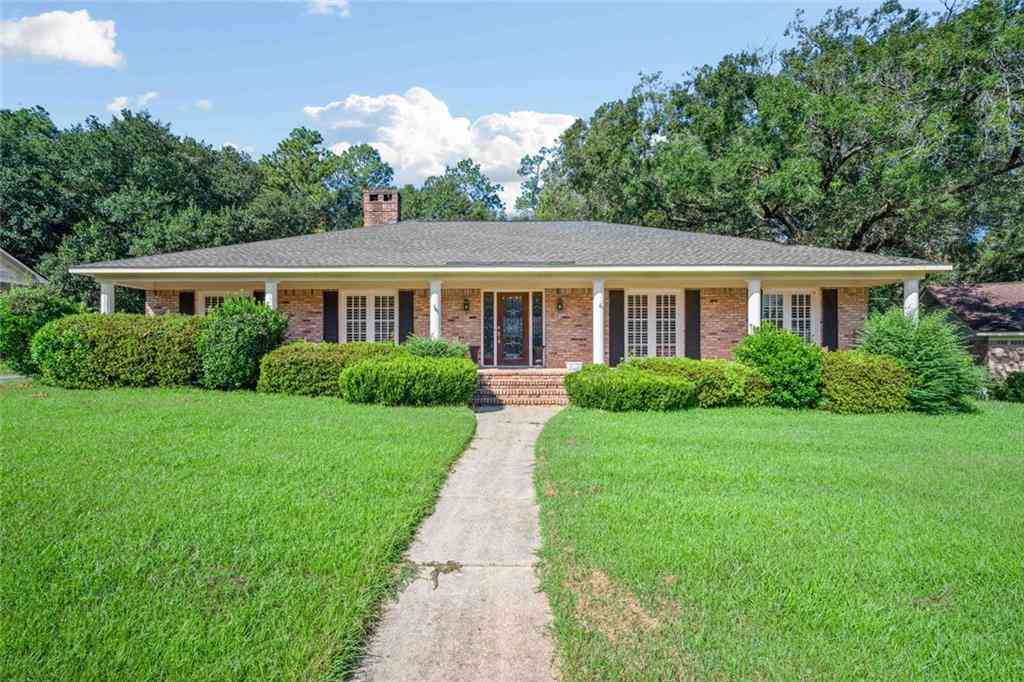 Homes For Sale - 1908 Pine Bough Court<br/> Mobile County, Mobile, AL 36609