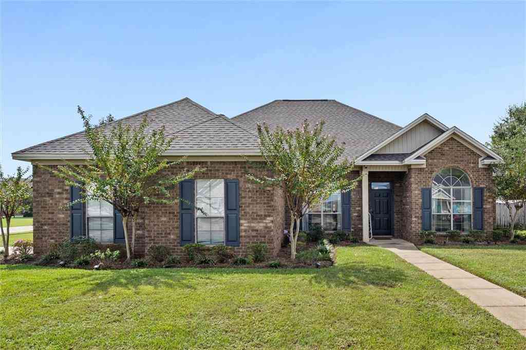 Homes For Sale - 9837 Harmony Ridge Drive<br/> Mobile County, Semmes, AL 36575