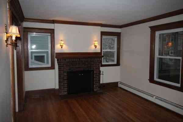 Apartment For Rent - 37 Wiley Rd #1<br/> Belmont, MA 02478