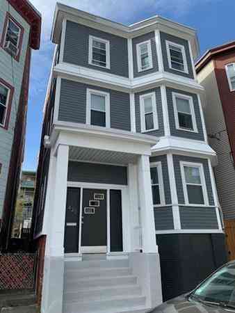 Apartment For Rent - 420 Saratoga Street #3<br/> Boston, MA 02128
