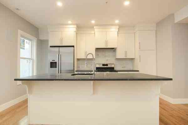 Apartment For Rent - 339 West Broadway #2<br/> Boston, MA 02127