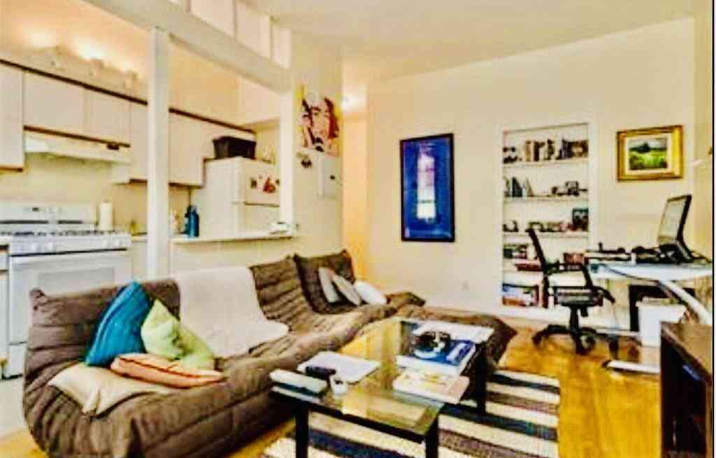 Apartment For Rent - 324 Chestnut Hill Ave #2<br/> Boston, MA 02135