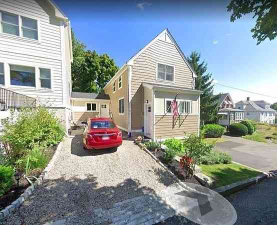 Condo For Rent - 51 Glen Rd #3<br/> Swampscott, MA 01907