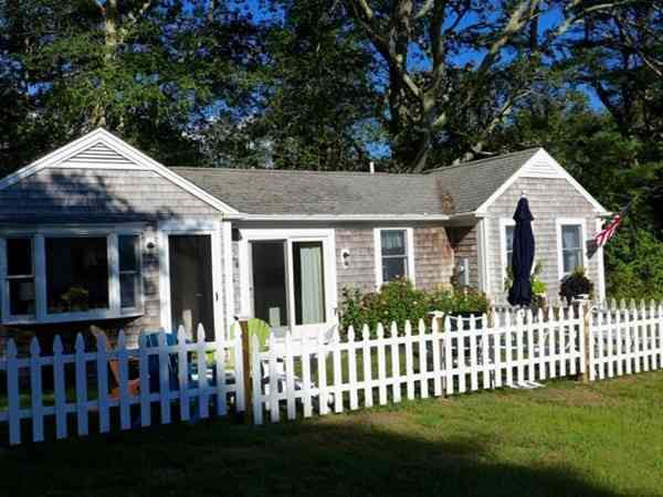 Homes For Rent - 141 North Rd. Ch202<br/> Chilmark, MA 02535