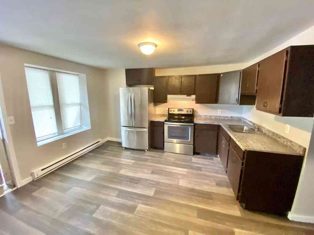 Apartment For Rent - 828 Chicopee Street #1<br/> Chicopee, MA 01013