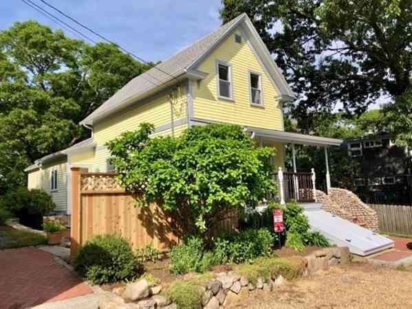 Homes For Rent - 5 Laurel Ave  Ob532<br/> Oak Bluffs, MA 02557