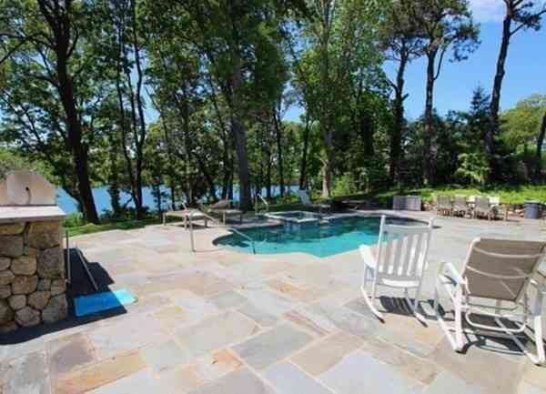 Homes For Rent - 385 Barnes Rd Ob534<br/> Oak Bluffs, MA 02557