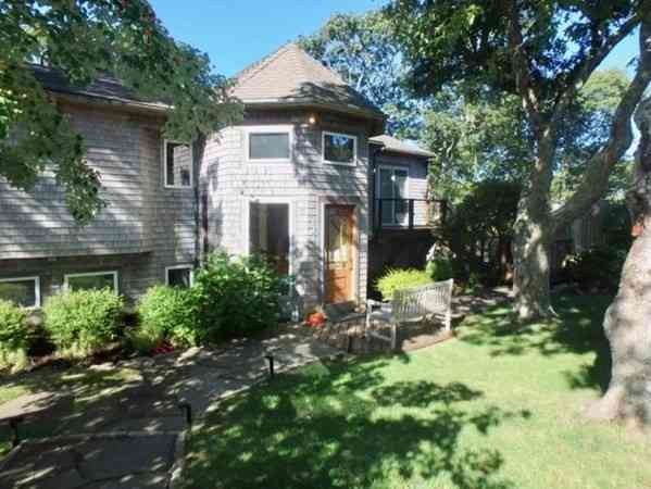 Homes For Rent - 29 Cemetery Rd  Ch216<br/> Chilmark, MA 02535
