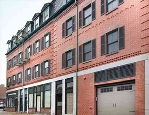 Apartment For Rent - 122 W Broadway #6<br/> Boston, MA 02127