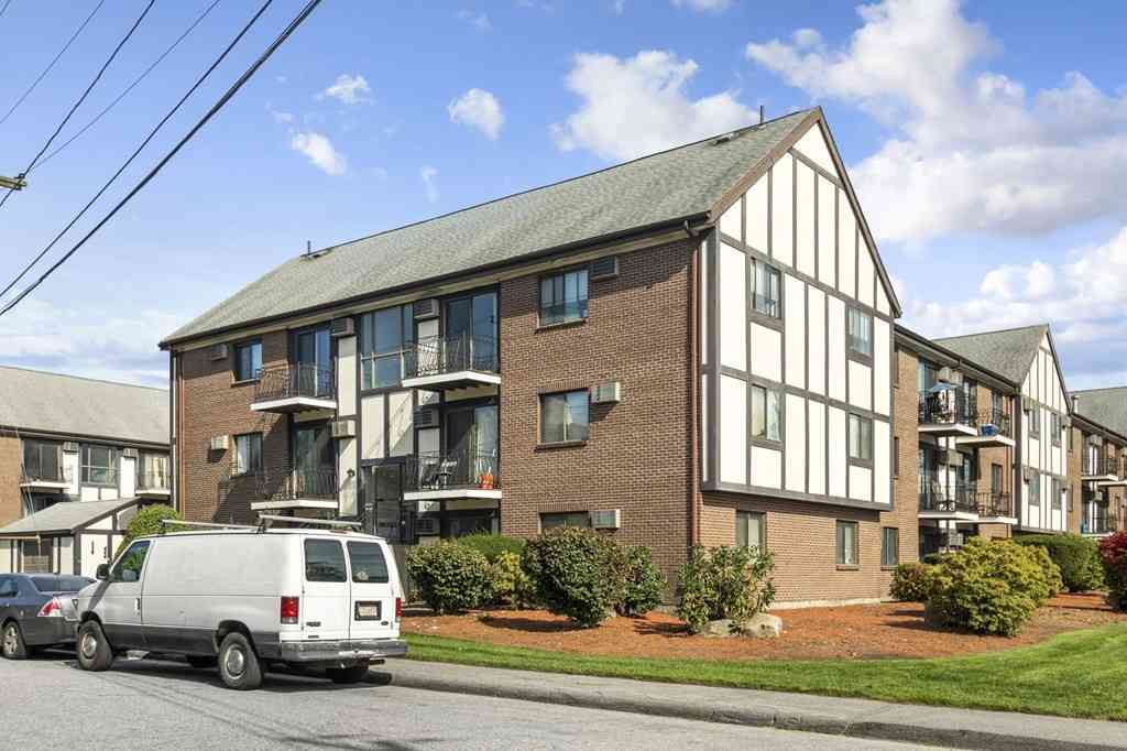 Condo For Rent - 59 Highland Glen Dr #334<br/> Randolph, MA 02368