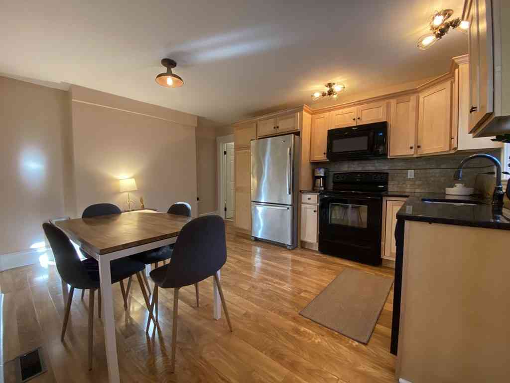 Condo For Rent - 40 Williams St #3<br/> Waltham, MA 02453