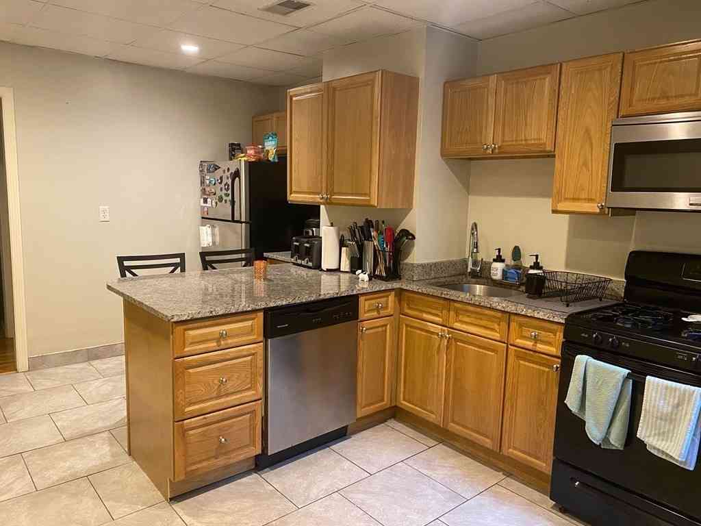 Apartment For Rent - 602 Dorchester #1<br/> Boston, MA 02127