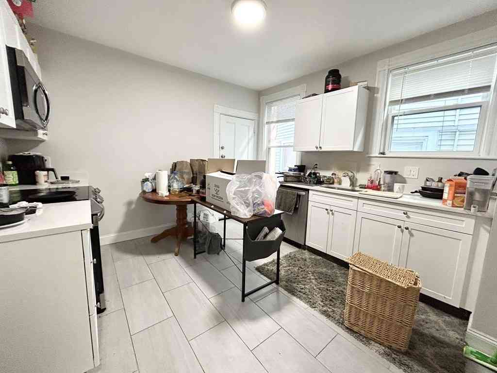 Apartment For Rent - 9 Mount Pleasant #2<br/> Boston, MA 02119