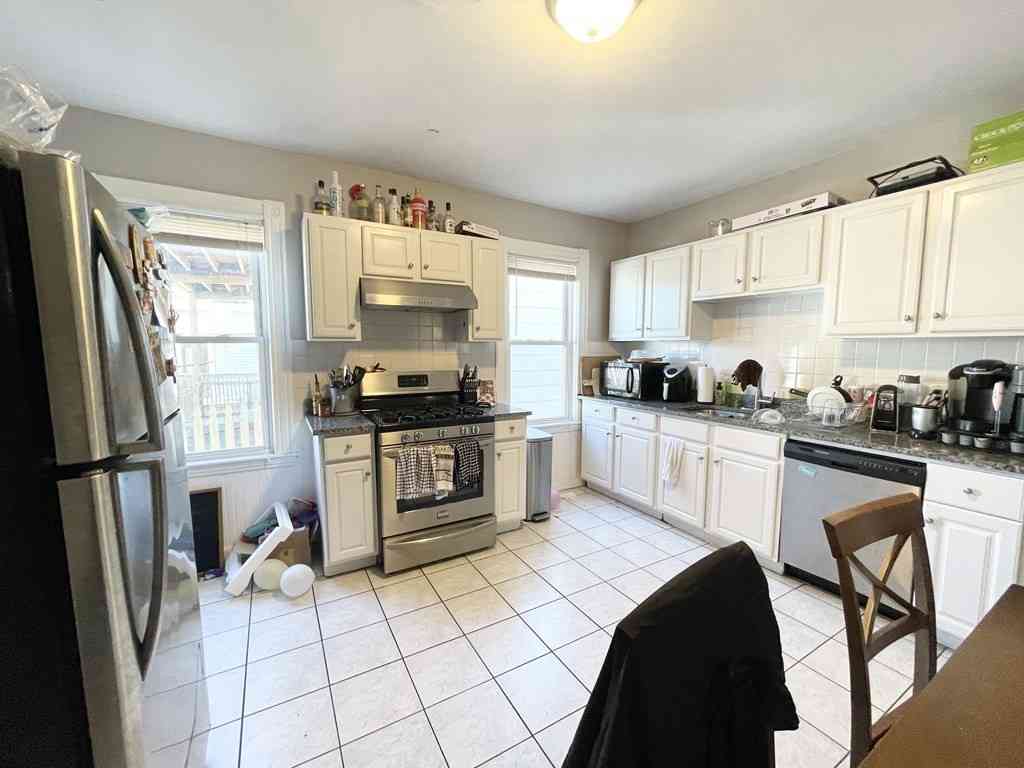 Apartment For Rent - 9 Taft #3<br/> Boston, MA 02125