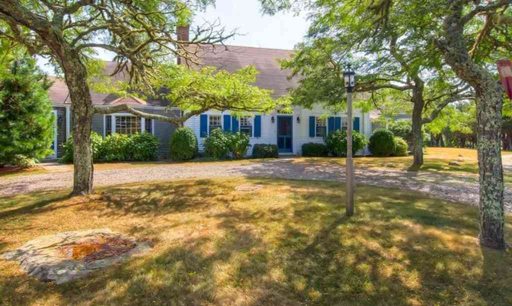 Homes For Rent - 5 Wauompauque Trail #1 CH213<br/> Chilmark, MA 02535