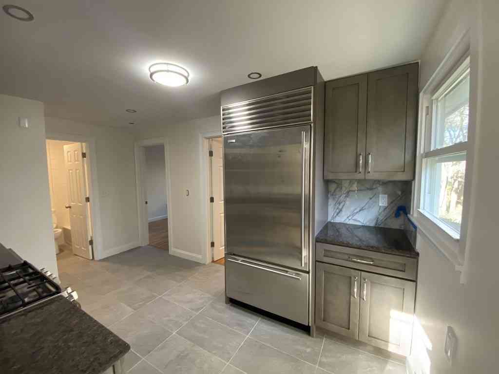 Apartment For Rent - 75 N Paul St #6<br/> Stoughton, MA 02072