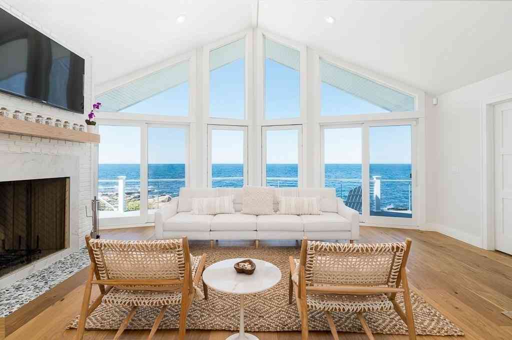Homes For Rent - 14 Sunset Point Road<br/> Gloucester, MA 01930