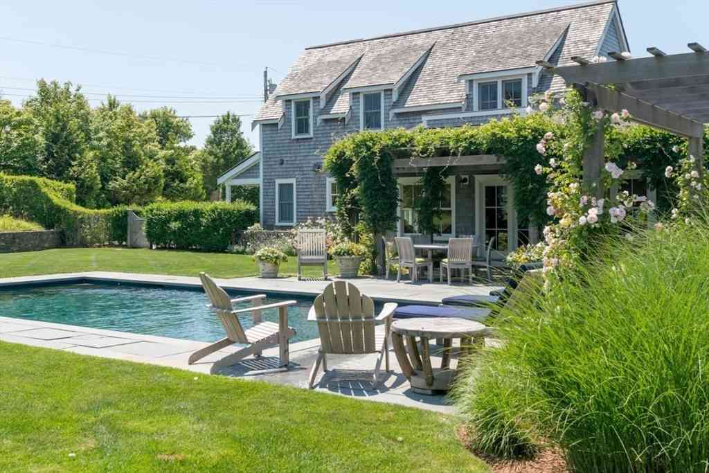 Homes For Rent - 43 Vestal St<br/> Nantucket, MA 02554