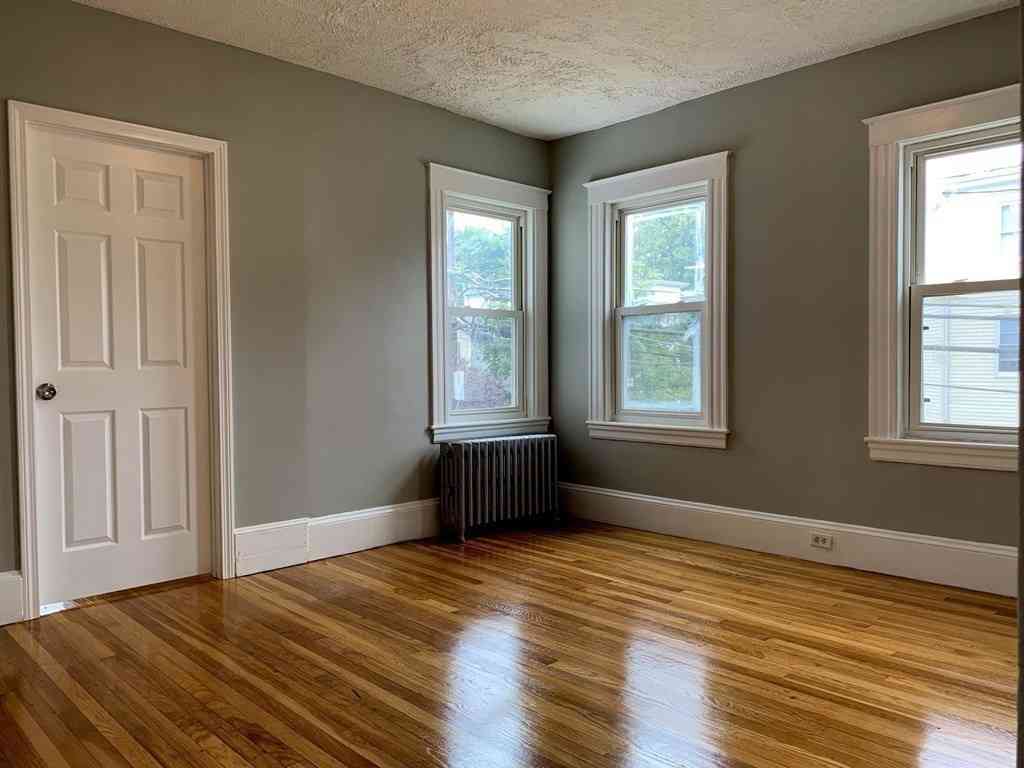 Condo For Rent - 210 North Warren Ave #2<br/> Brockton, MA 02301