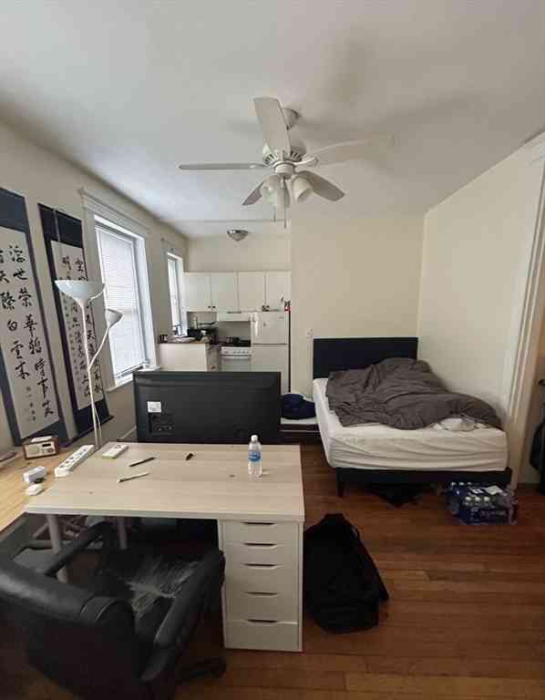 Apartment For Rent - 39 Hemenway Street #16<br/> Boston, MA 02115