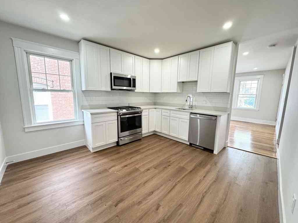 Apartment For Rent - 72 Belden St #1<br/> Boston, MA 02125