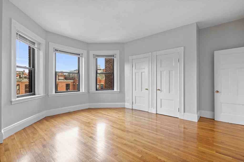 Apartment For Rent - 907 Boylston Street #32<br/> Boston, MA 02115