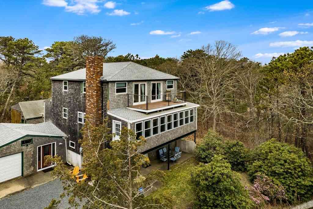 Homes For Rent - 97 3rd St N<br/> Edgartown, MA 02539