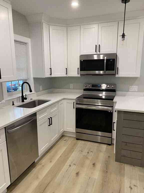 Apartment For Rent - 34 Salem Street #2<br/> Wakefield, MA 01880
