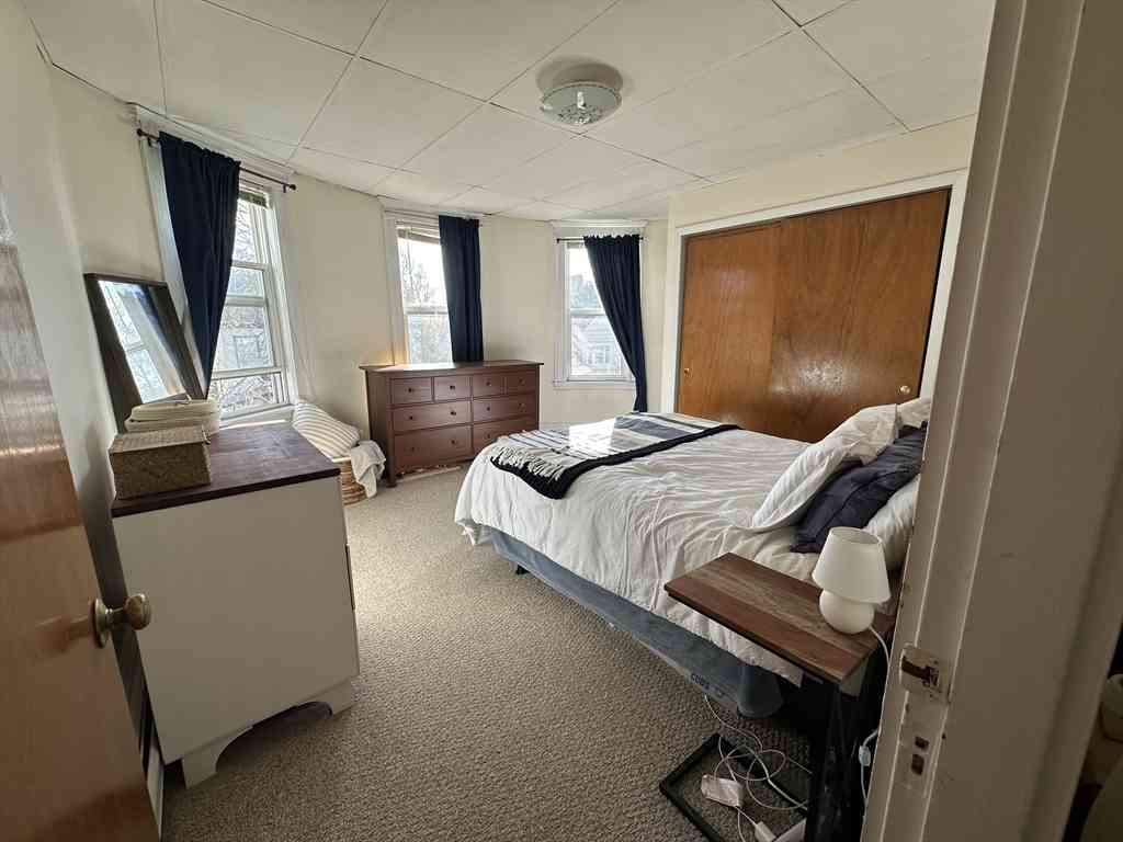 Apartment For Rent - 110 Thurston #4<br/> Somerville, MA 02145