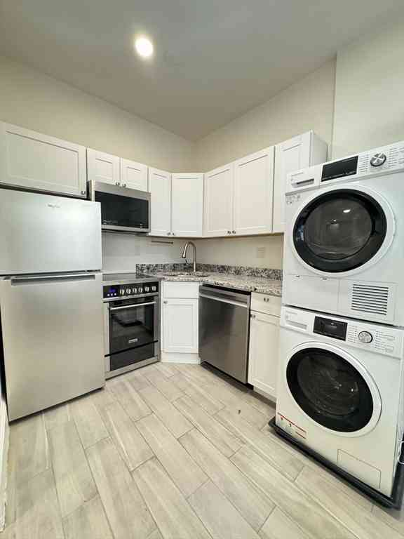 Apartment For Rent - 1082 Commonwealth Ave #105<br/> Boston, MA 02215