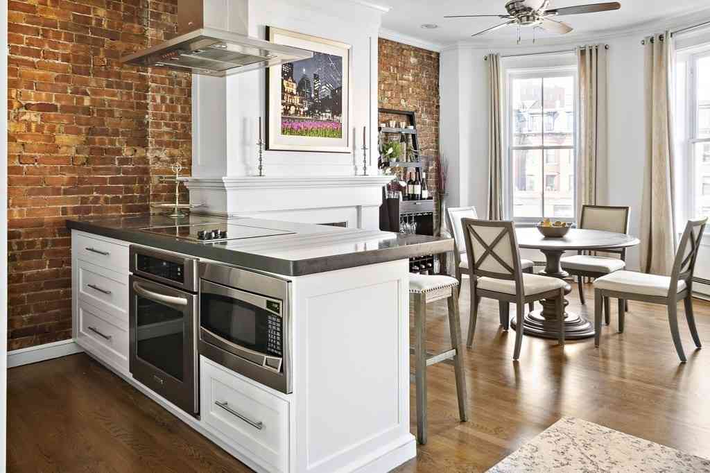 Condo For Rent - 140 Chandler Street #4<br/> Boston, MA 02116