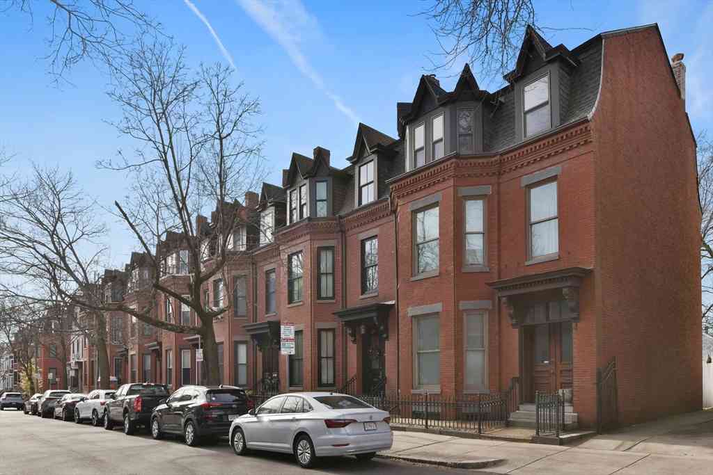 Homes For Sale - 317 K St<br/> Boston, MA 02127