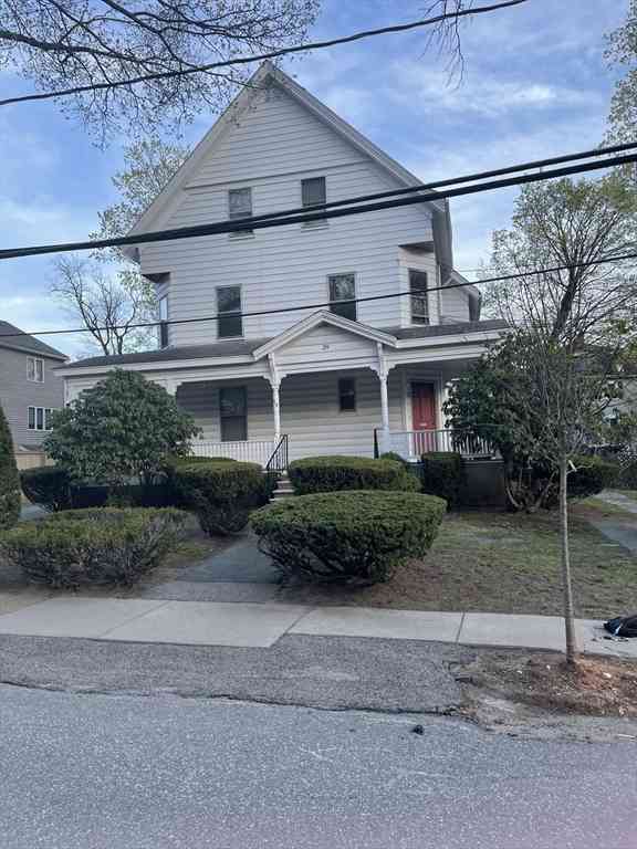 Apartment For Rent - 29 Center St #2<br/> Watertown, MA 02472