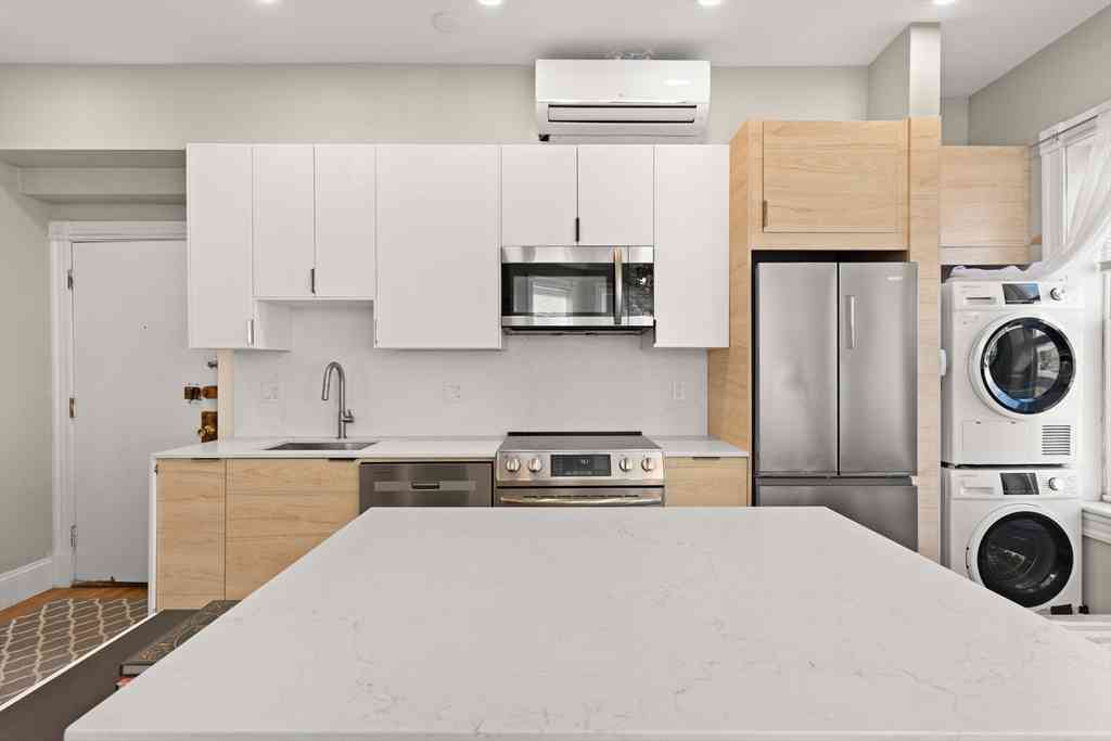 Apartment For Rent - 1082 Commonwealth Ave #100<br/> Boston, MA 02215