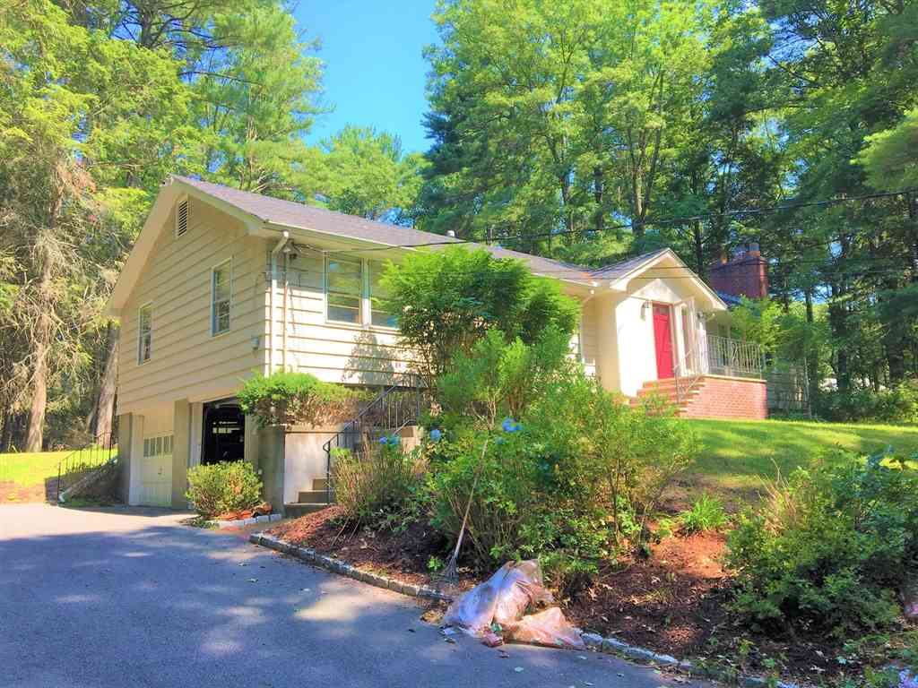 Homes For Rent - 53 Deerhaven #1<br/> Lincoln, MA 01773
