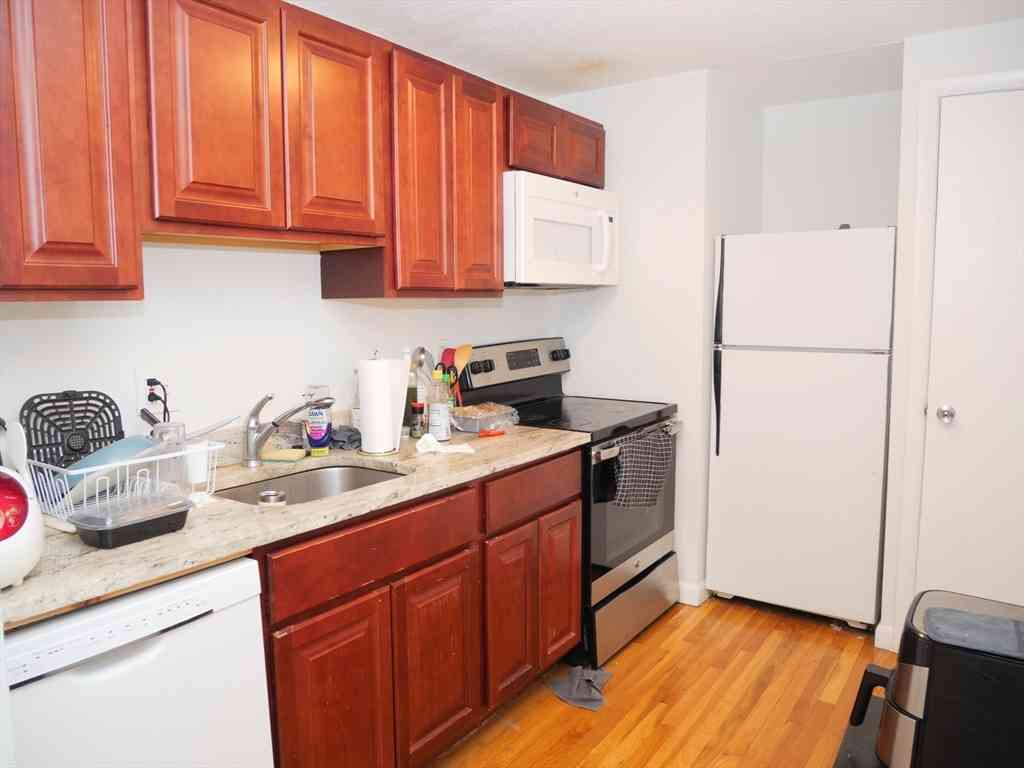 Apartment For Rent - 1039 Commonwealth #11<br/> Boston, MA 02215